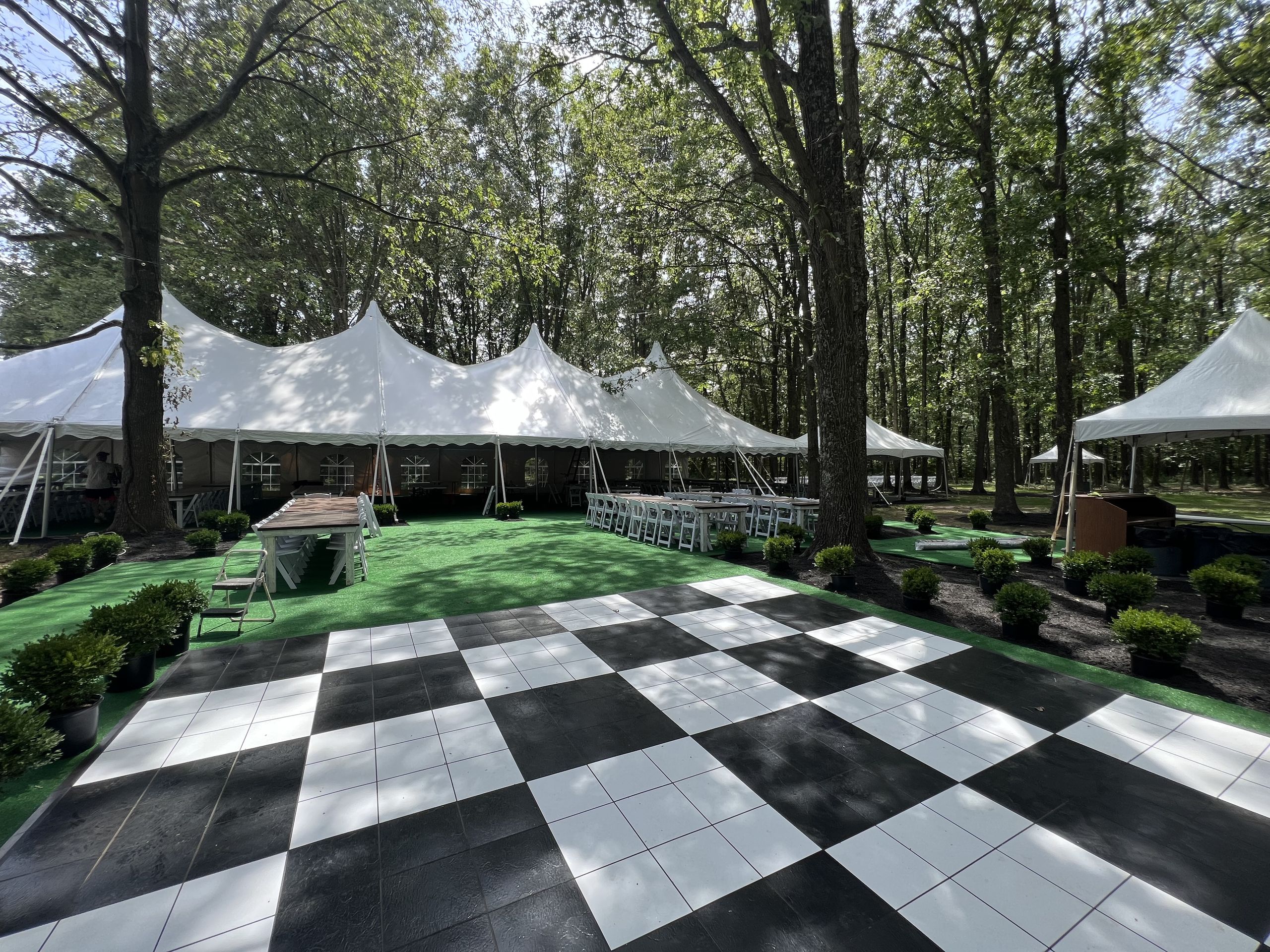 Wedding Rentals Southern Illinois | KFS Events